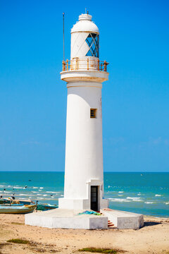 Talaimannar Lighthouse, Sri Lanka