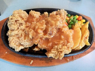 photo of lean beef steak (waroeng steak)