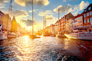 Nyhavn, Kopenhagen, Dänemark  - obrazy, fototapety, plakaty
