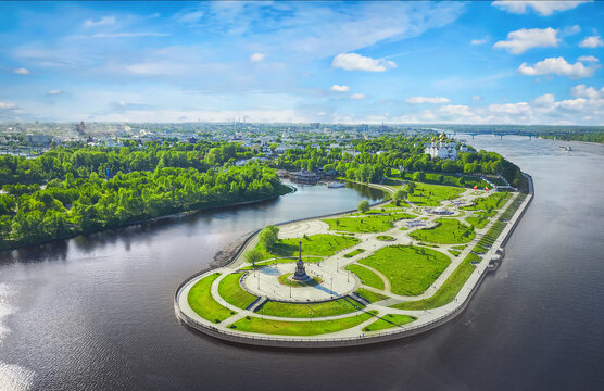 Strelka park in  Yaroslavl, Russia