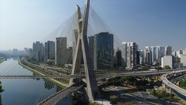 Aerial view of Octavio Frias de Oliveira Bridge - Ponte Estaiada - over Pinheiros River, Sao Paulo, Brazil
This image is perfect for projects related to events, travel and tourism.