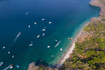 Fototapeta na wymiar Beautiful aerial view of an impressive fishing luxury yacht in the Tortuga island in Costa Rica