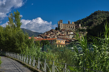 Fototapeta na wymiar Villages de Ligurie, Italie