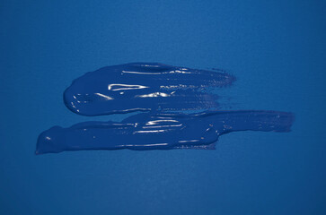 blue background paint strokes