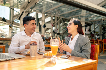 Friends, talk during the time of refaction and share daily experiences of work.