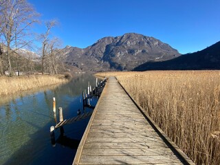 Naklejka premium Friuli - Lago dei tre comuni (lago di Cavazzo) e monte San Simeone