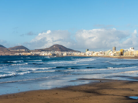 Panoramic view of the beach Playa de las Canteras , Las Palmas de Gran Canaria, Spain