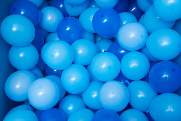 blue balloons in a box, blue balloons background