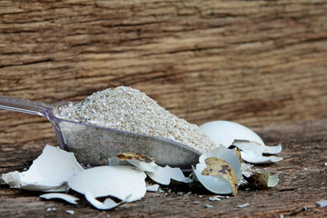 Eggshell granules, dried and crushed