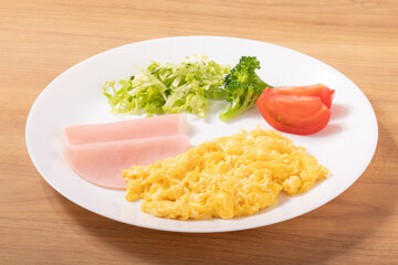 スクランブルエッグ（朝食プレート）