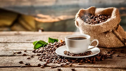 Foto auf Leinwand Coffee Cup and Beans: Aromatic Delight on Wooden Table © thoif