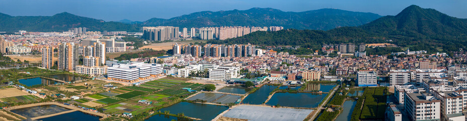 Fototapeta na wymiar Zhongshan City skyline