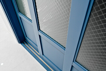Sliding or folding doors are safe and easy to enter and exit