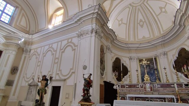 Benevento - Transetto della Chiesa di San Domenico