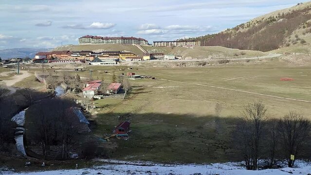 Campitello Matese - Panorama della piana dal tratto finale della pista Del Caprio