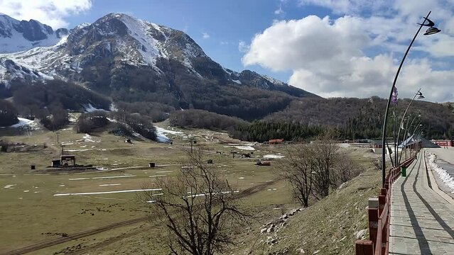 Campitello Matese - Panoramica dalla strada di accesso