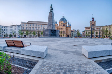 The city of Łódź - view of Freedom Square. - 787878703