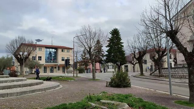 Vinchiaturo - Panoramica da Piazza del Municipio