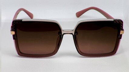 Sunglasses No : 4 -8K-7680x4320