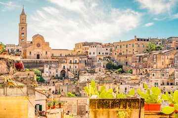 Photo sur Plexiglas Vieil immeuble View of the ancient town of Matera, Sassi di Matera in Basilicata, southern Italy