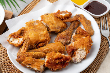 Korean food, chicken, barbecue, fried, old days, whole chicken, boneless, chicken feet, spicy, cabbage, salt, mustard, sauce