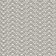 Repeating geometric tiles pattern from striped elements
