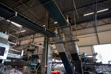 Fresh vegetables processing equipment after harvesting, storage, sorting, washing, cutting,...