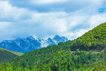 Garze Tibetan Autonomous Prefecture, Sichuan Province-Scenery along the road