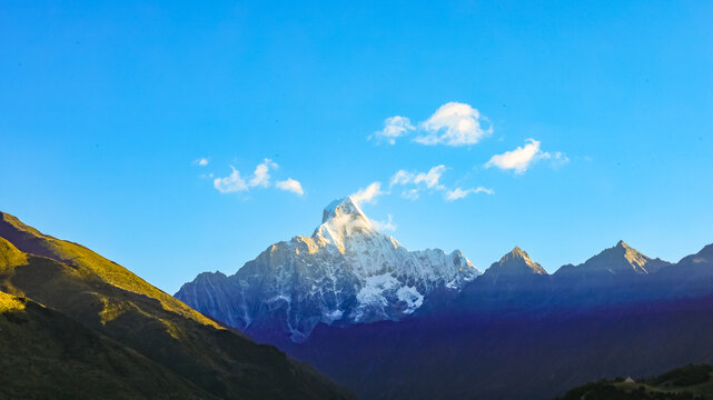 Aba Qiang and Tibetan Autonomous Prefecture-Sunrise at Siguniang Mountain