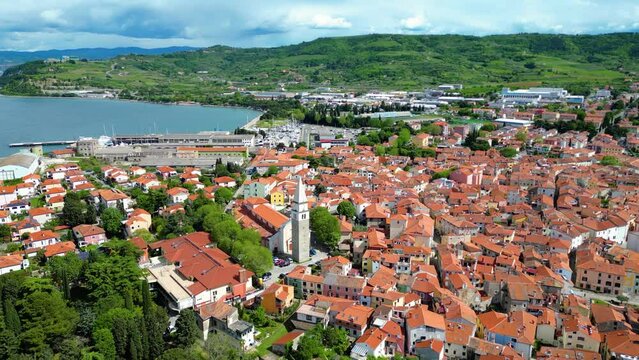 Izola, a charming city nestled along the Adriatic Sea in Slovenia, captivates visitors with its timeless allure and picturesque coastal scenery. Drone videos