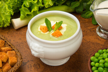 French pea soup 