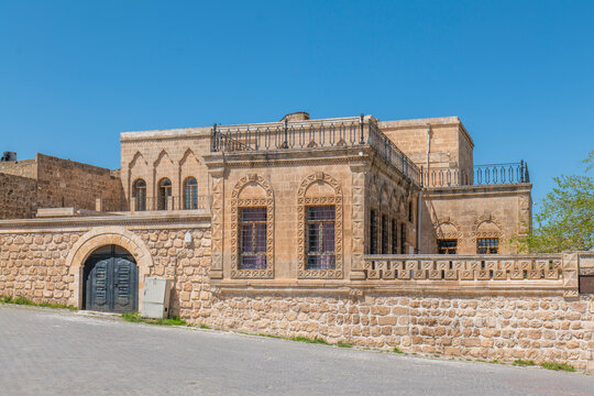 Mardin Midyat district touristic old city general views daytime photos of the streets