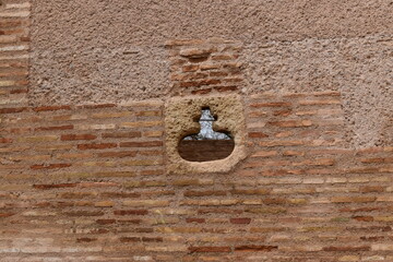 Ventana fortificación medieval en Granada
