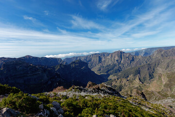 Naklejka na ściany i meble Breathtaking Landscapes of Madeira: Explore the Island's Natural Beauty