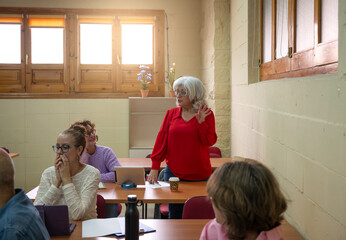 Lifelong learning in a senior education class