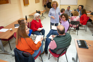 Lifelong learning in a senior education class