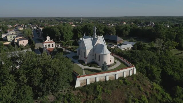Drone shot of the Church of the Assumption of the Blessed Virgin Mary in Solec nad Wisla, Poland