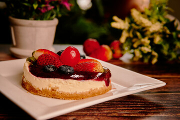 cheesecake with berries