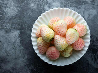 Pineberry, fresh white strawberries, 