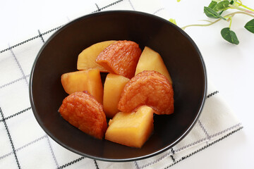 じゃがいもとさつま揚げの甘辛煮