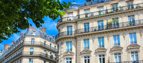 Paris / Façades d'immeubles haussmanniens	 - 789093108