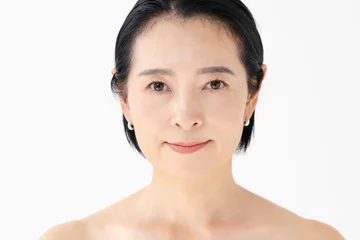ミドル、シニア女性のビューティーイメージ