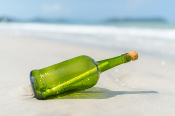 Message in a bottle (MIB) on a sand beach - 789200933