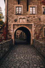An entrance to the Czoch Castle in Poland. A defensive medieval fortification. - 789523172