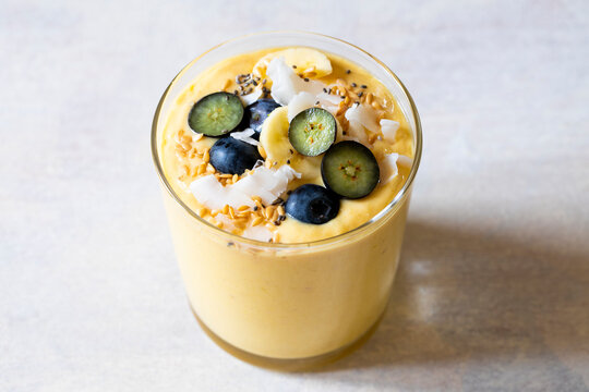 Fruit pudding with healthy food toppings