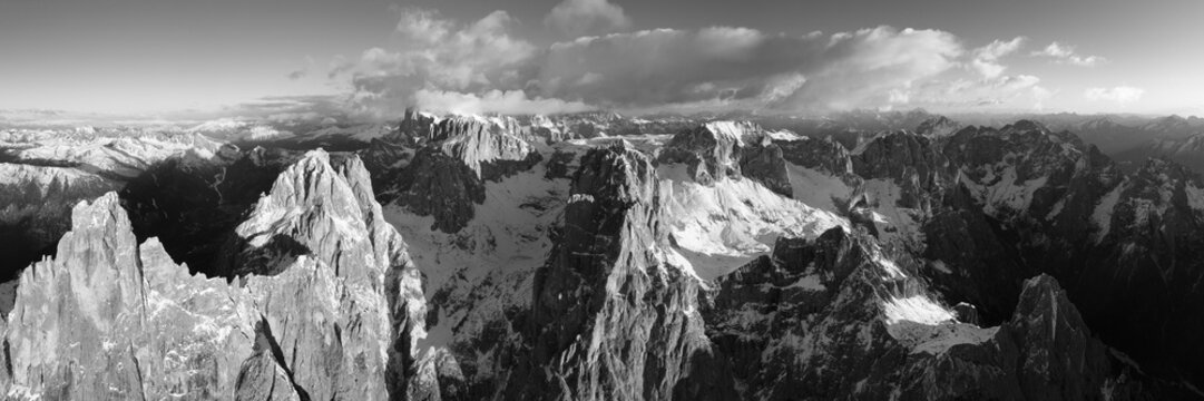 Cima di Fradusta Valle di Pradidali Pala mountains Dolomiti