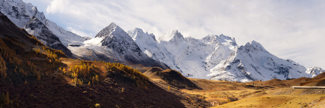 Col du Lautaret La Meije Mountain Ecrins Alps France