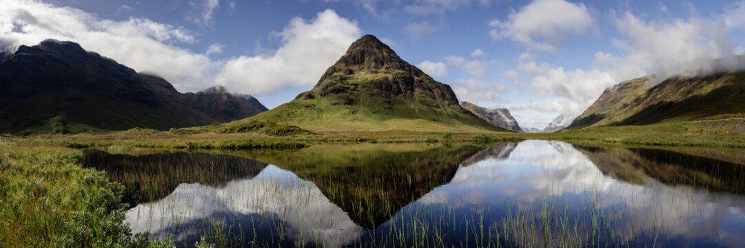 Glencoe Valley Lochan Scotland