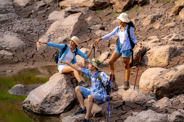Hiking outdoor activities with friends - 789574792
