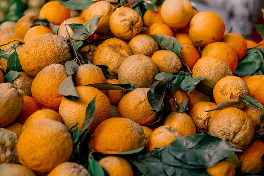 Fresh orange fruits in the market, Grete, Chania